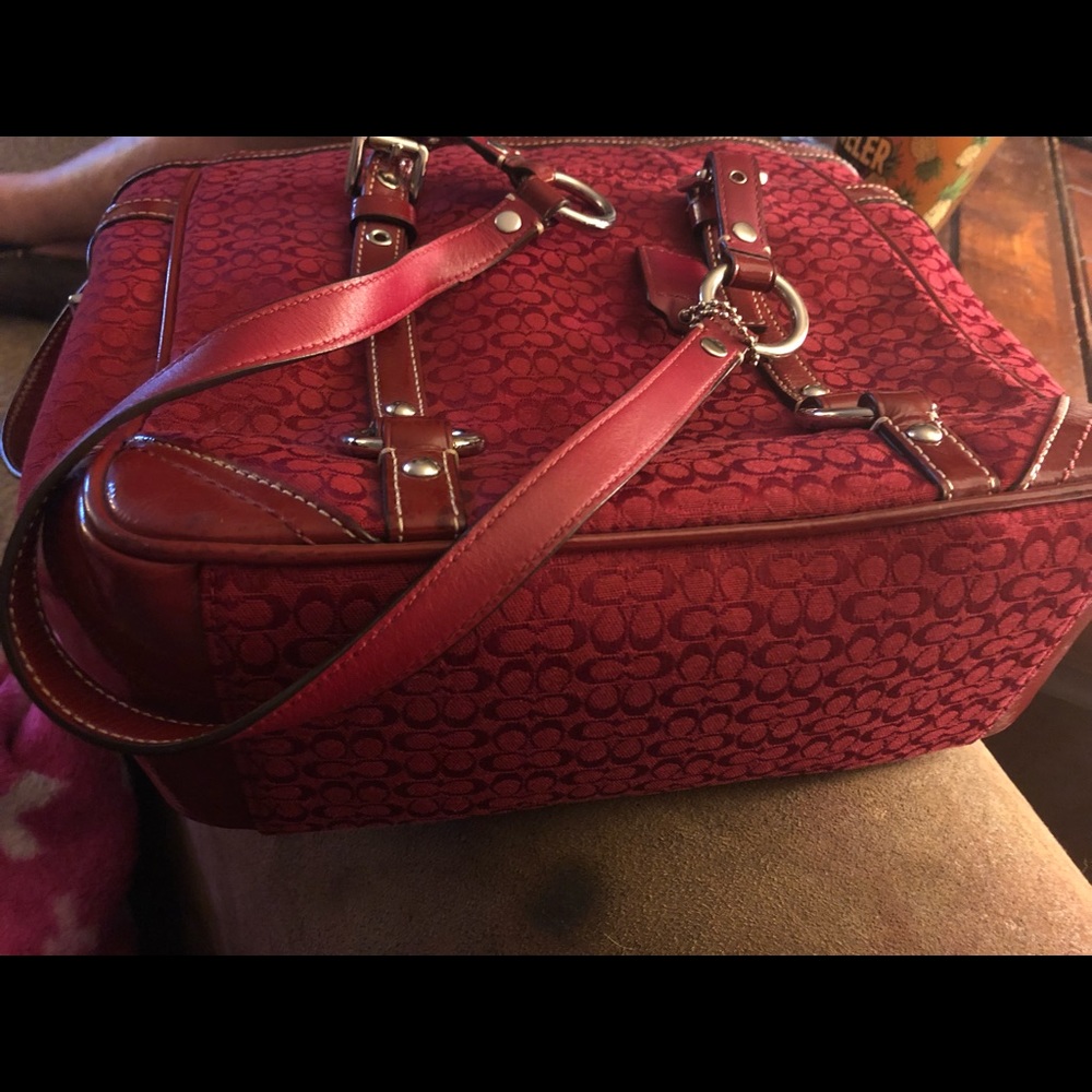 Coach signature gallery tote purse brand new